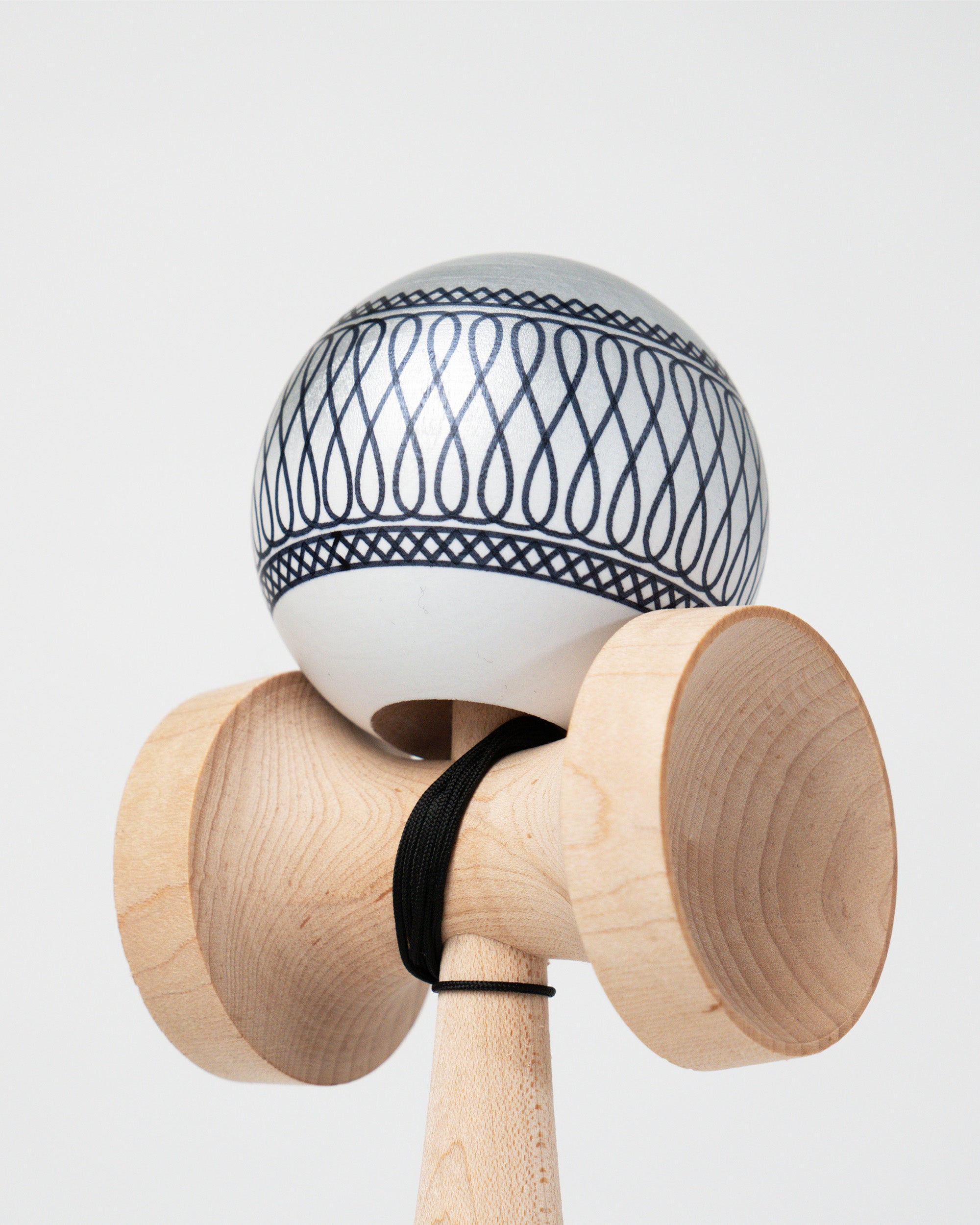 KIN x HIGGS SMD Setup Silver | Premium Kendama – KIN Kendamas